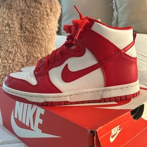 Nike Dunk High (GS), white/university red